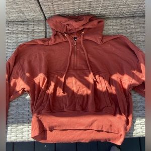 Cropped hoodie